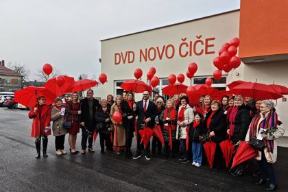 Novo Čiče u crvenom: poslana snažna poruka o prevenciji moždanog udara kod žena 1