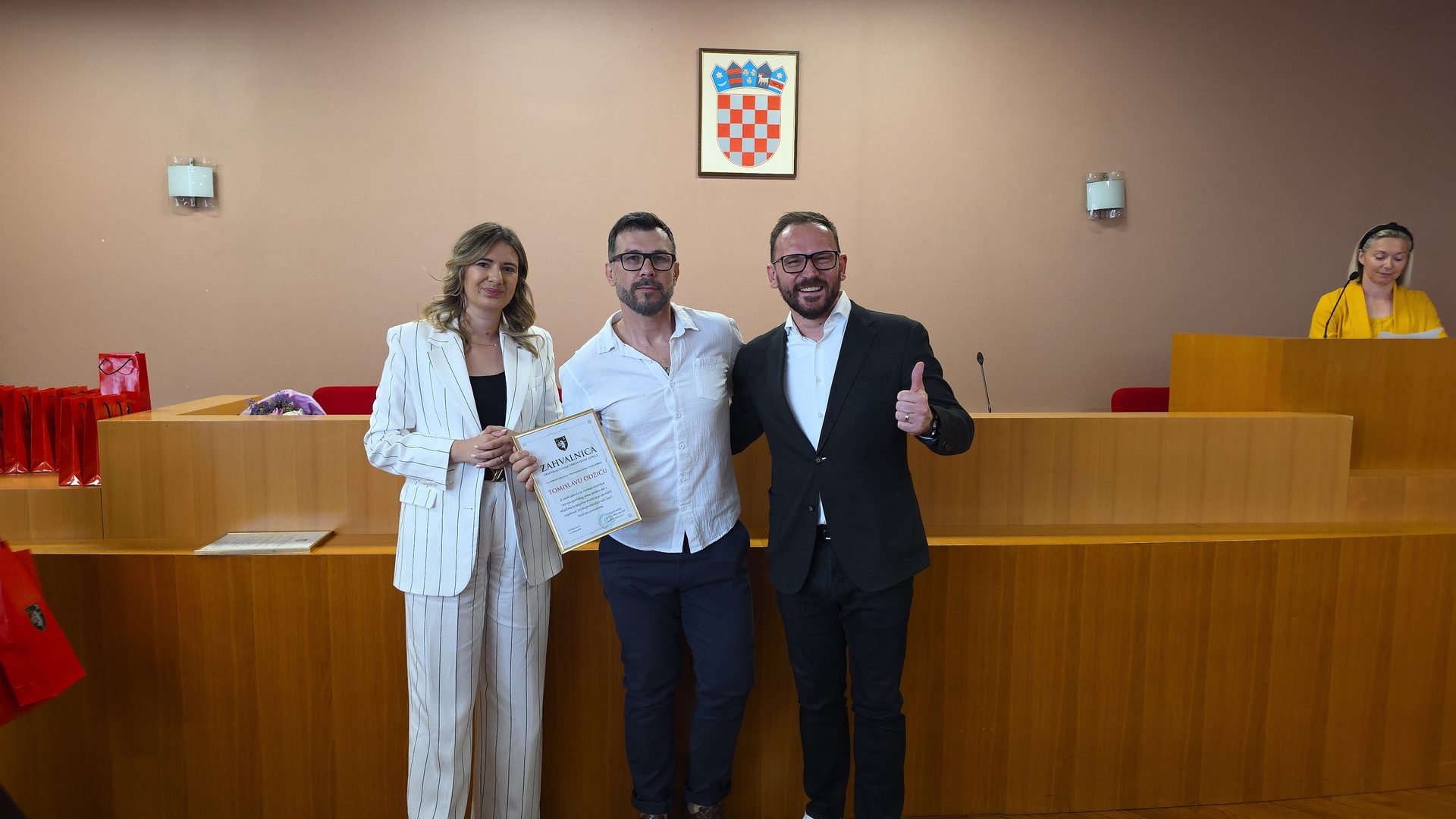 Gradonačelnik Ačkar ugostio plesače SPK Vega: